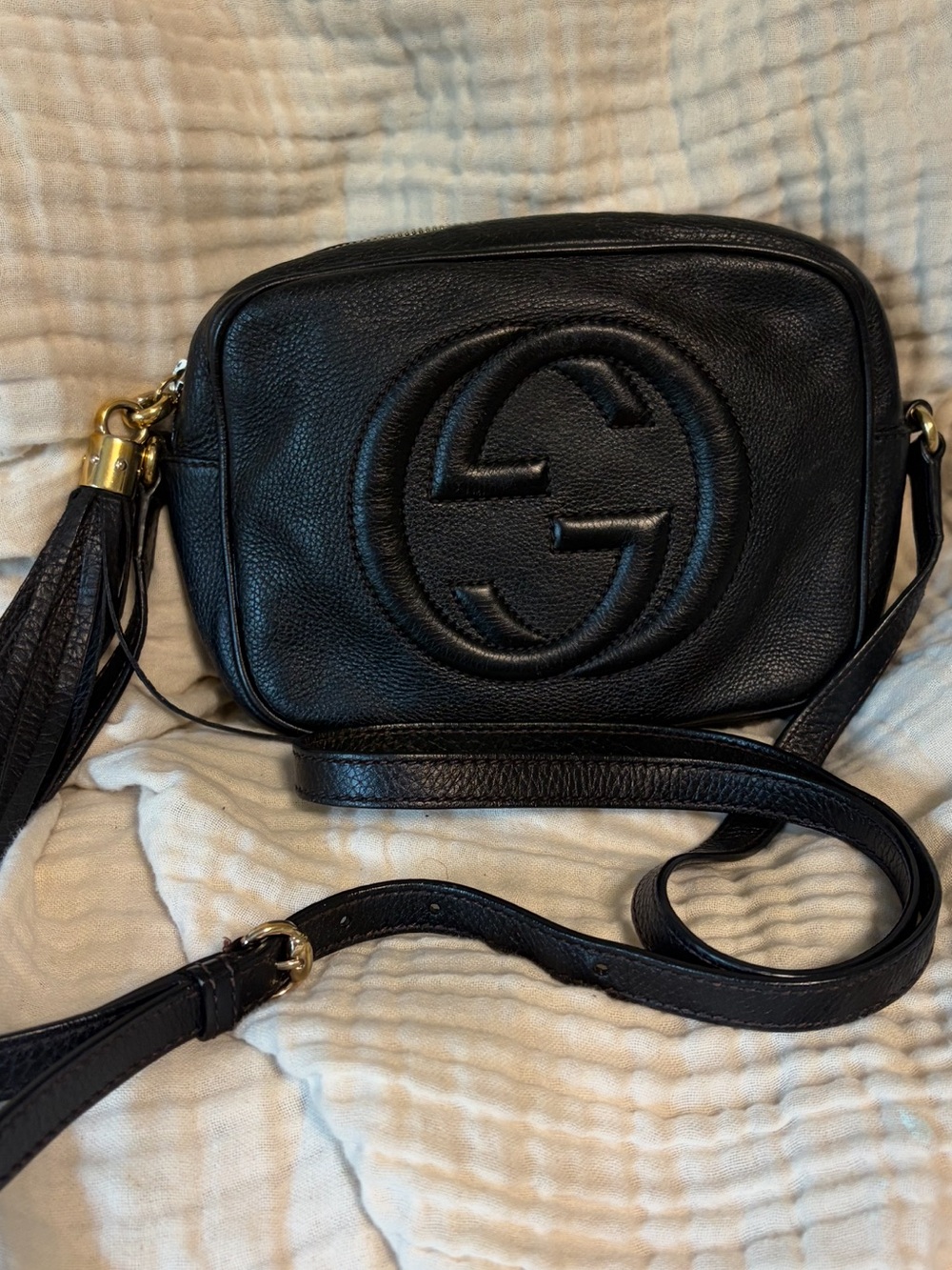 Gucci Black Soho Disco Pebbled Leather Crossbody with Tassel